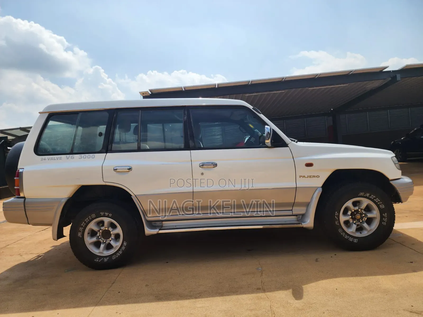 Mitsubishi Pajero 1999 White