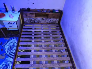 4 by 6 Bed Quick Sale