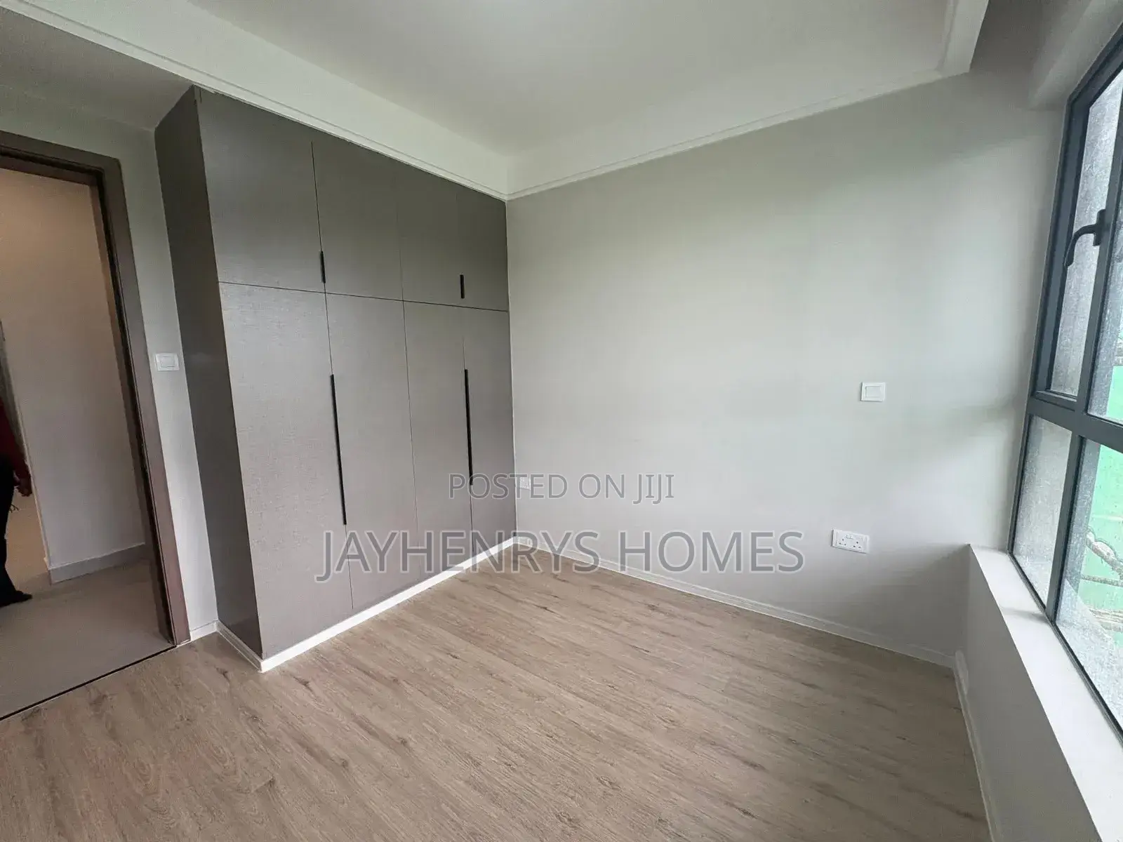 2bdrm Apartment in Ridgeways for sale