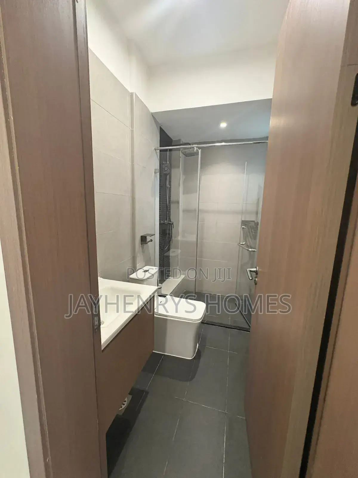 2bdrm Apartment in Ridgeways for sale