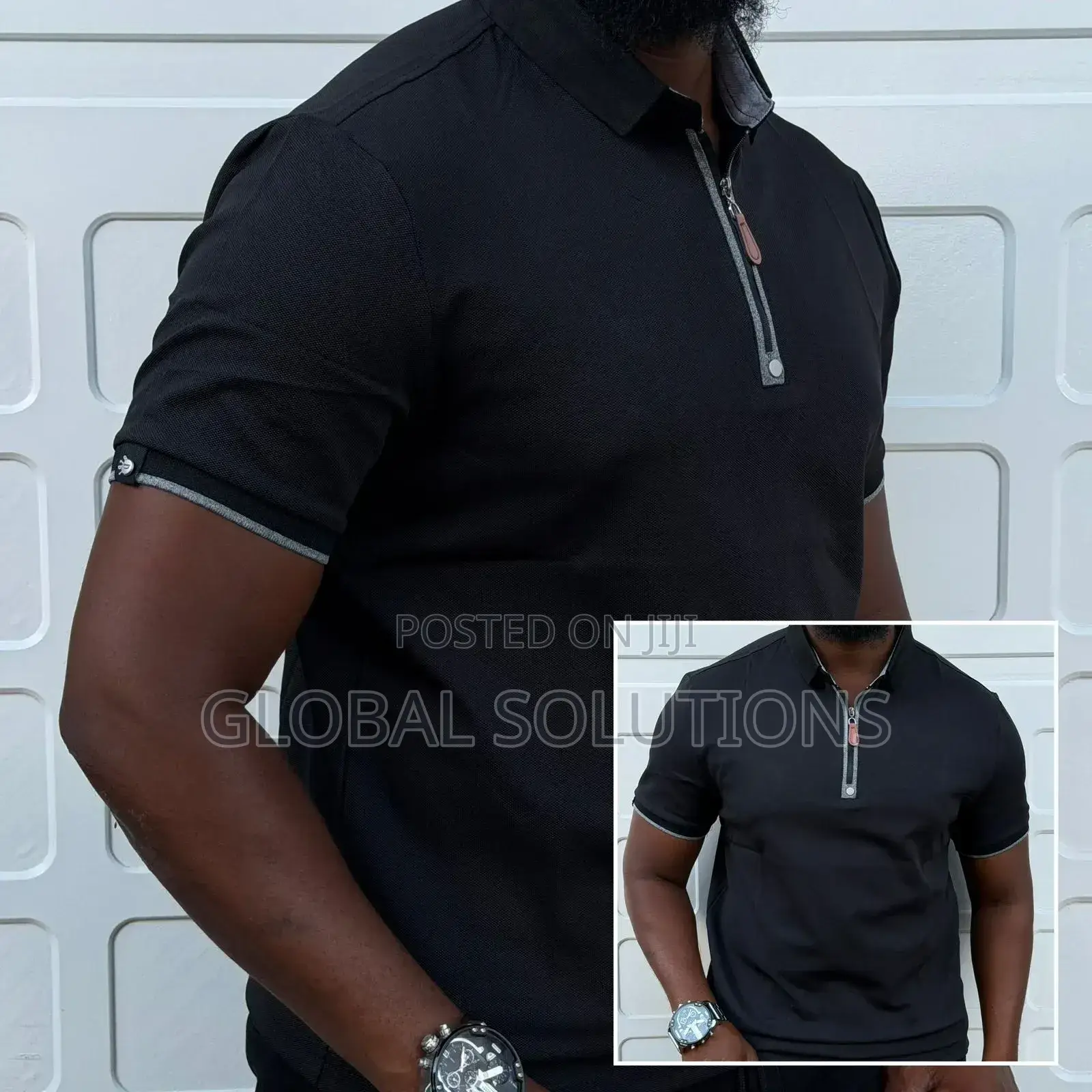 Short-Sleeve Polo Shirt With a Half-Zip Placket and Grey Trim