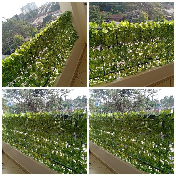 Watermelon Artificial Green Privacy Hedge – Stylish Fence Decoration
