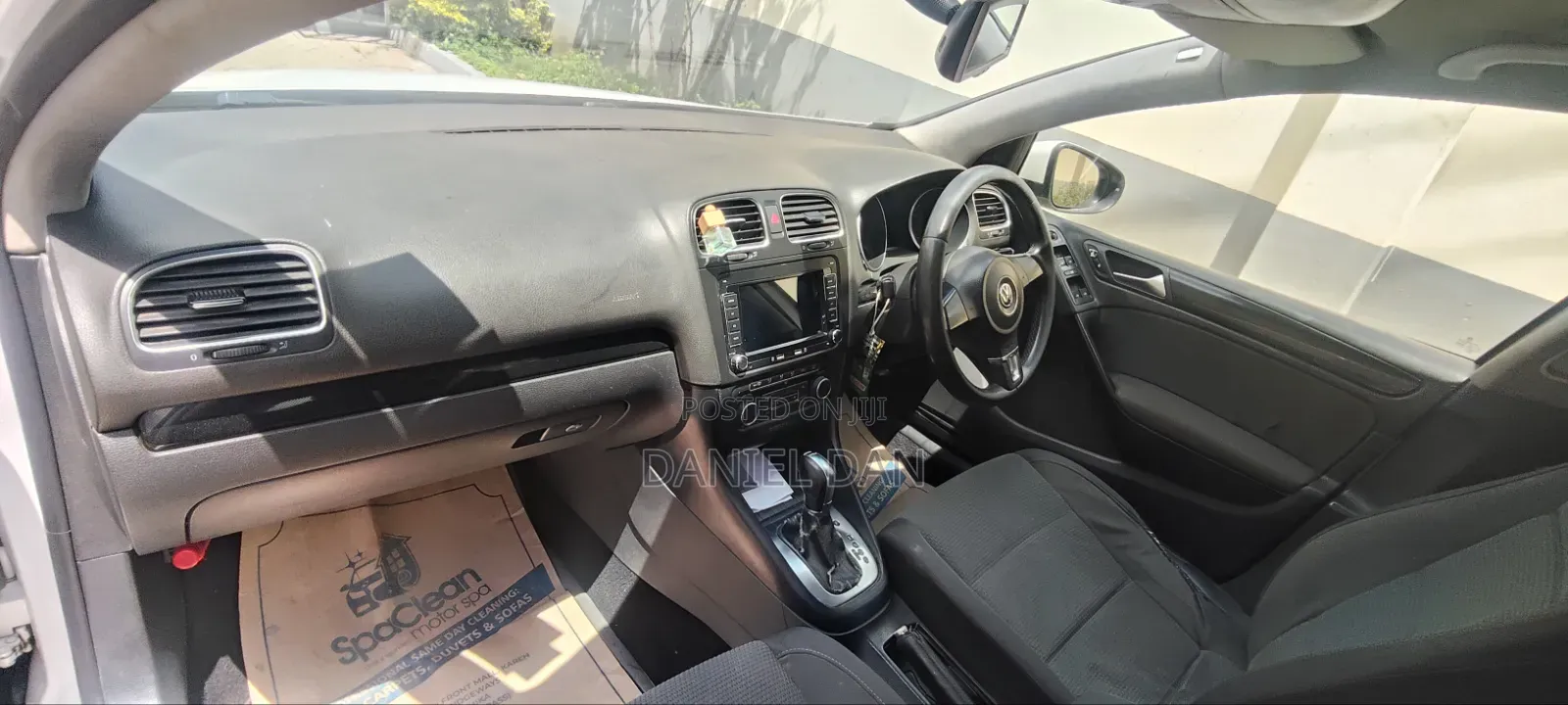 Volkswagen Golf 2011 White