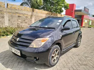 Toyota IST 2005 Black