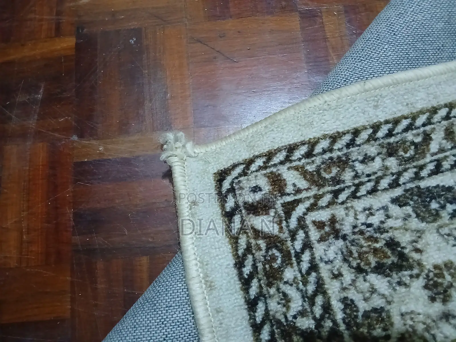 Elegant Persian-Style Carpet/Rug for Sale (162 Cm X 223 Cm)