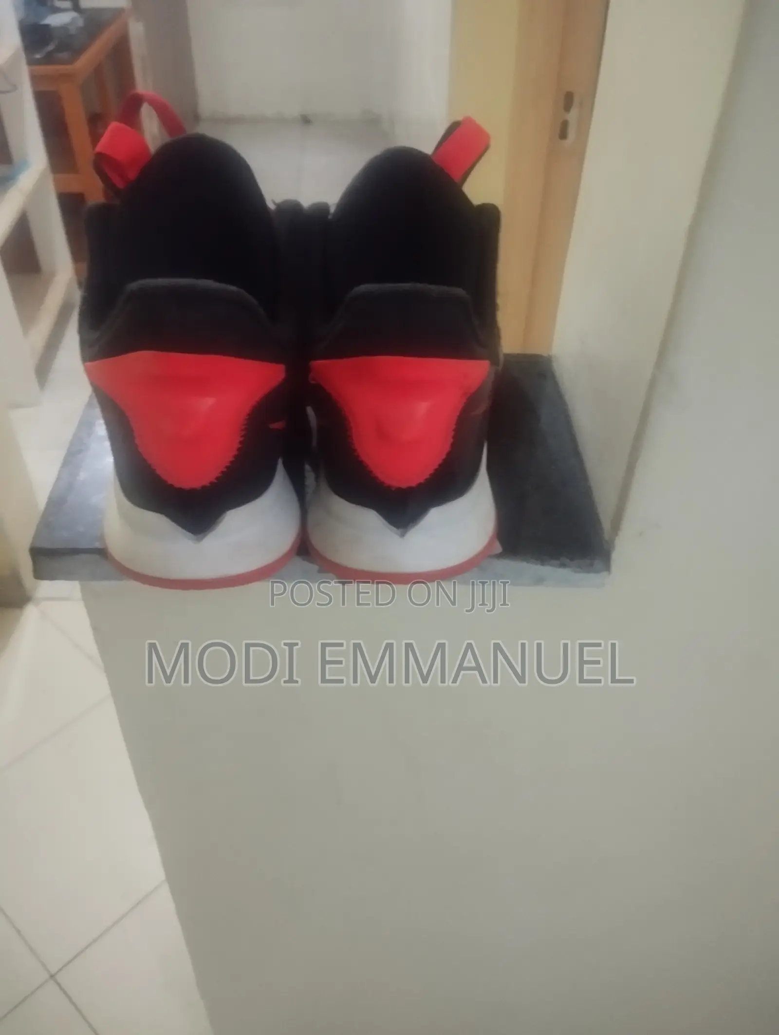 Second Hand Basketball Shoes Nike Lebrons