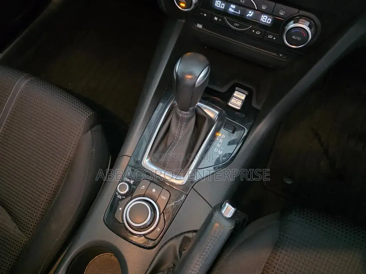 Mazda Axela 2019 Gray
