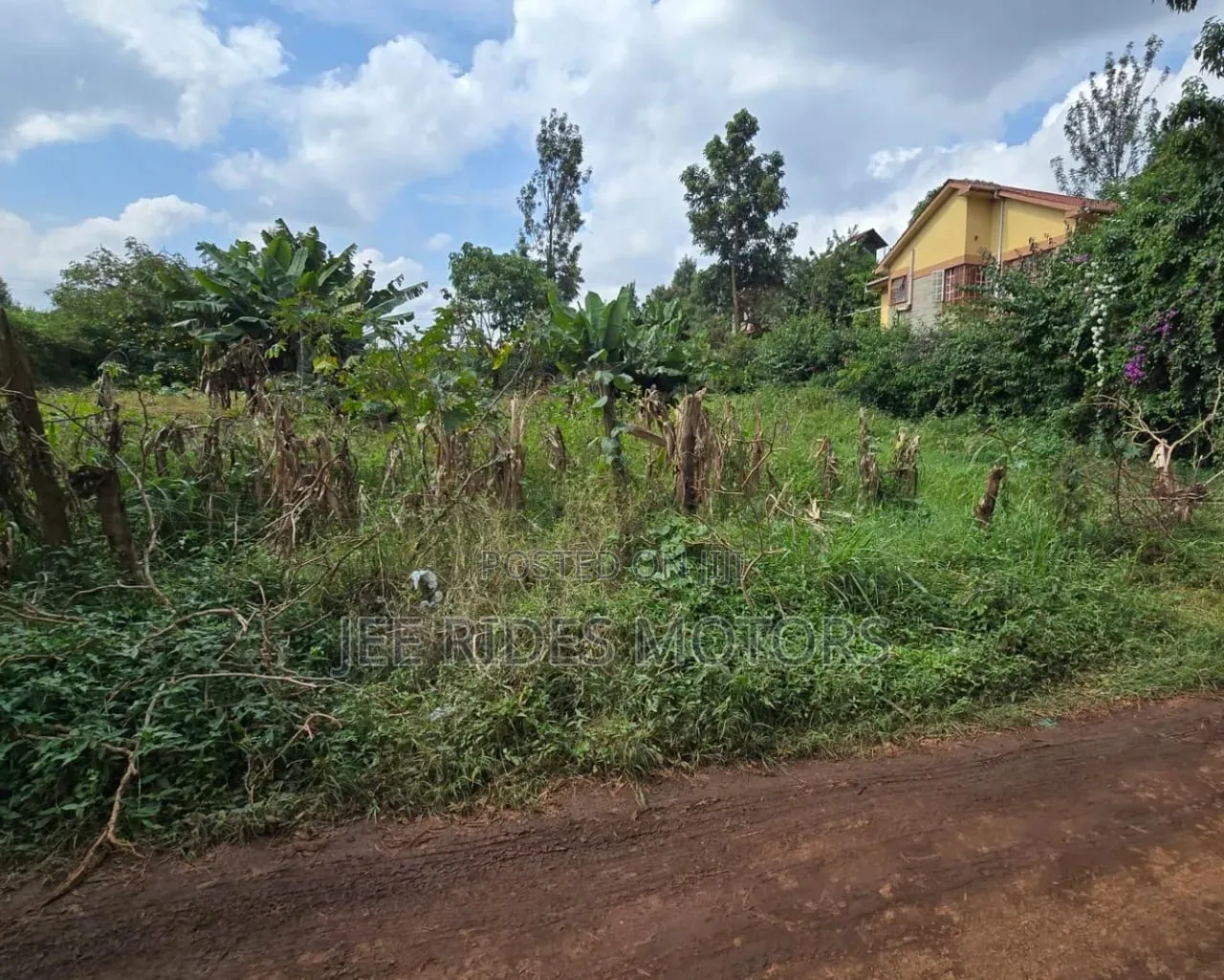 100 by 100 Plot for Sale at Kiamumbi