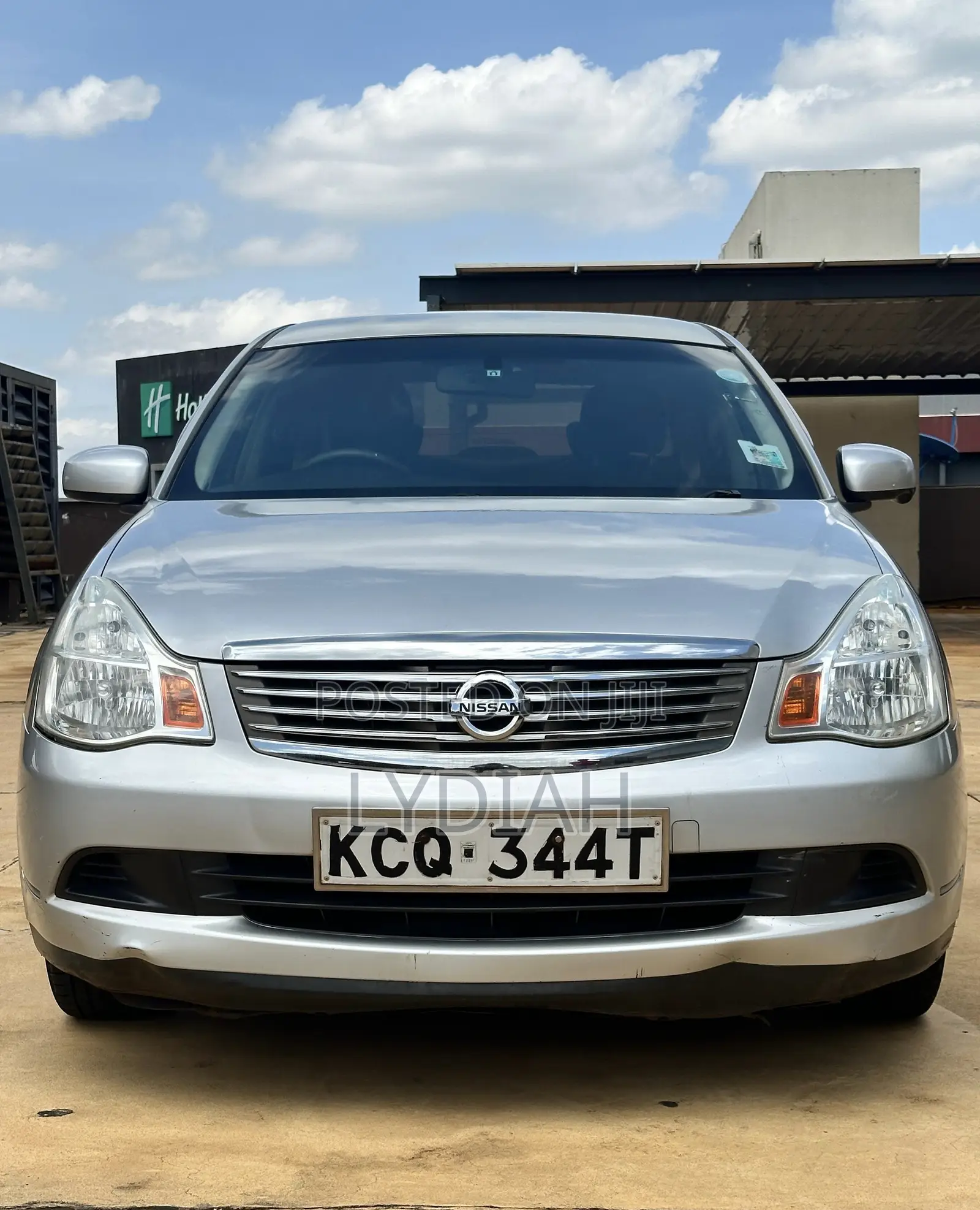 Nissan Sylphy 2011 Silver