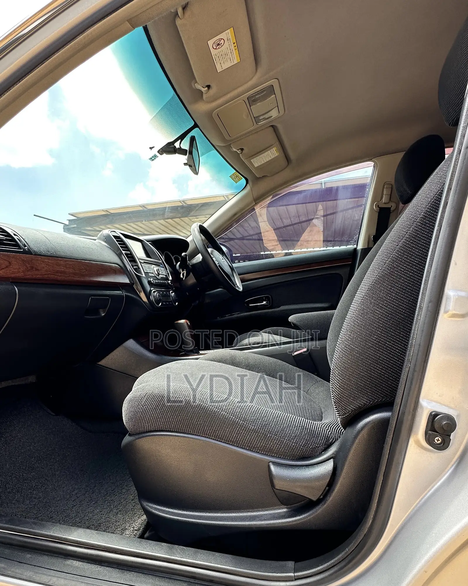Nissan Sylphy 2011 Silver