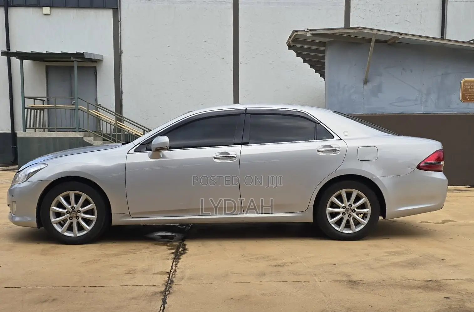 Toyota Crown 2008 Silver