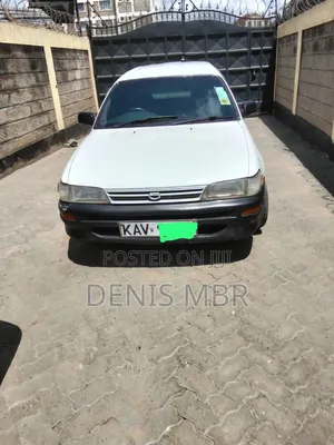 Toyota Corolla II 1999 White