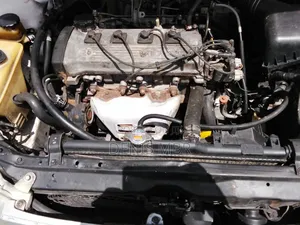 Toyota Corolla II 1999 White