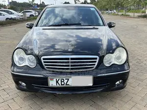 Mercedes-Benz C180 2007 Black