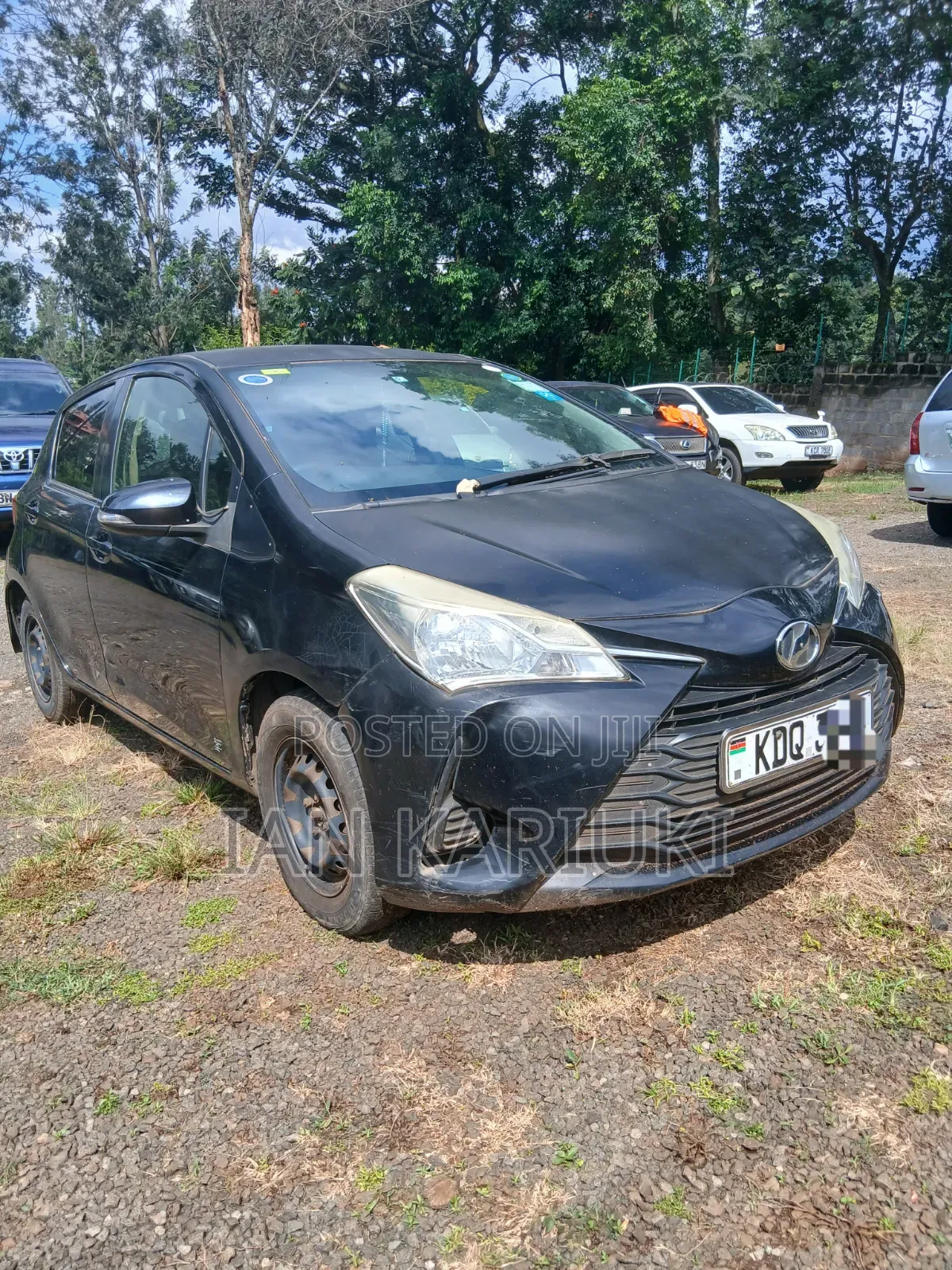 Toyota Vitz 2017 Black