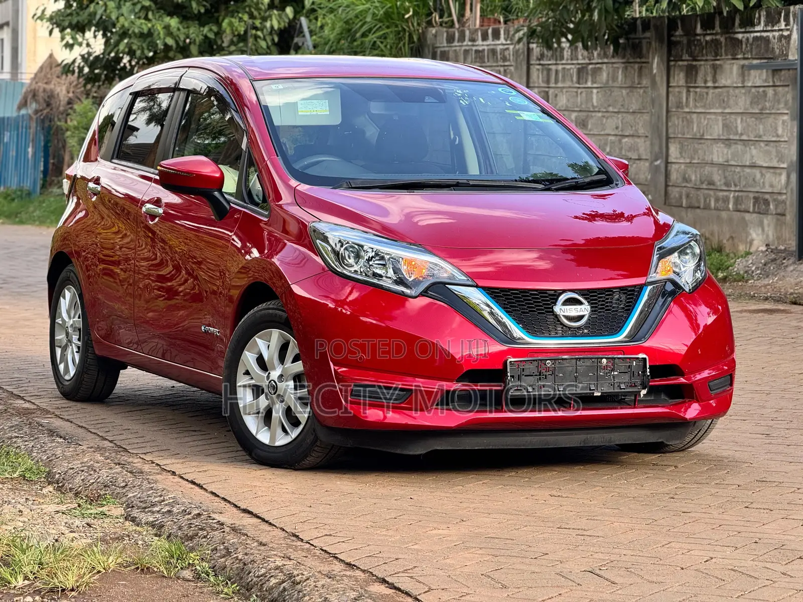 Nissan Note 2019 Red