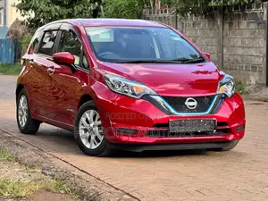 Nissan Note 2019 Red