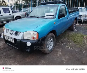 Nissan Hardbody 2007 Blue