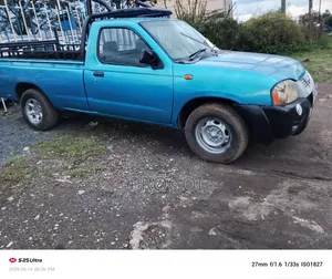 Nissan Hardbody 2007 Blue
