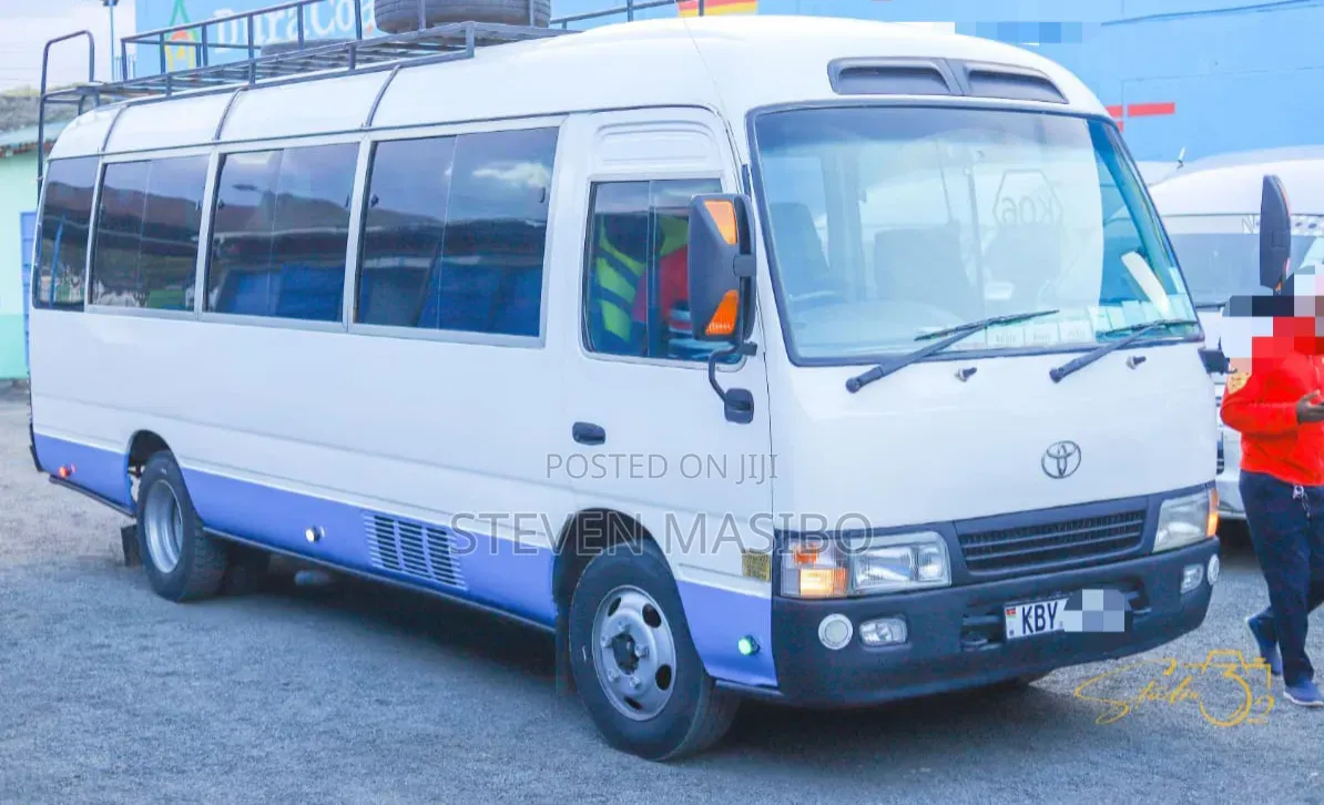 Toyota Coaster 2006 White