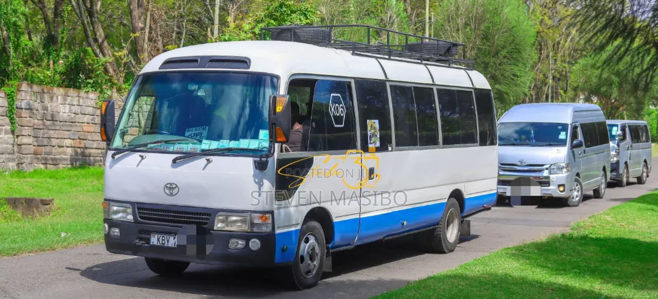 Toyota Coaster 2006 White