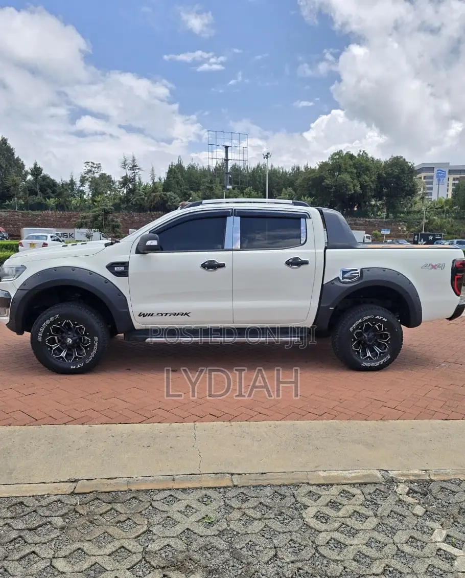 Ford Ranger 2015 White