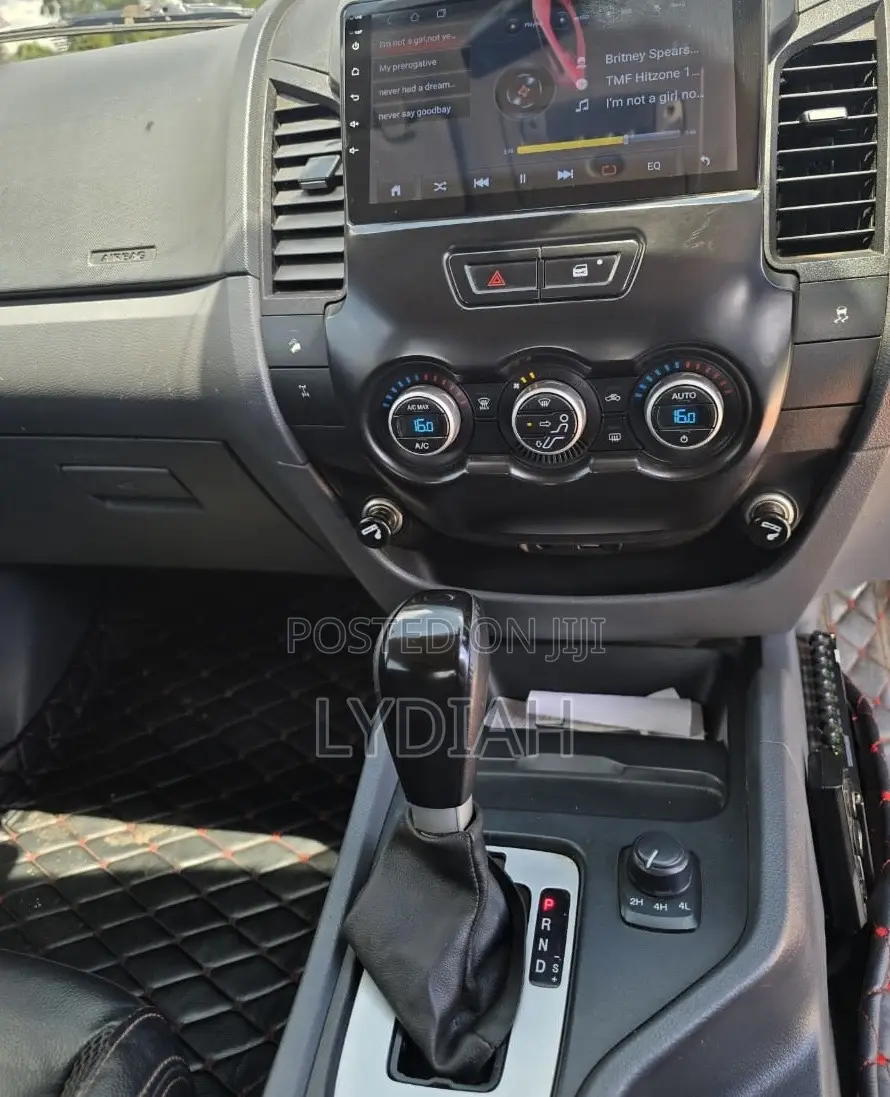 Ford Ranger 2015 White