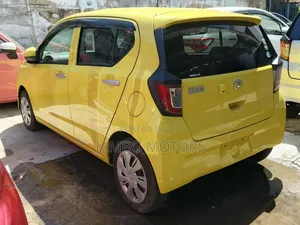 Toyota Pixis 2020 Yellow