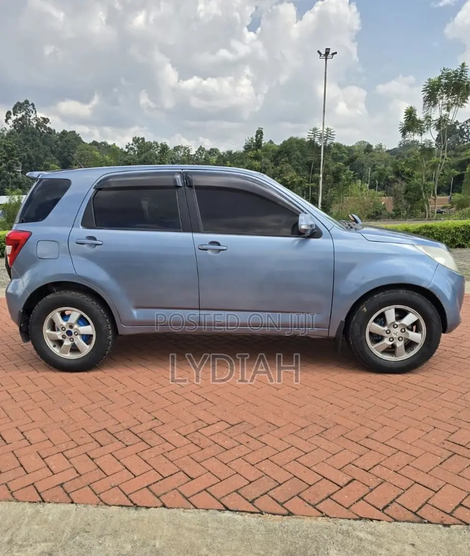 Toyota Rush 2007 Blue