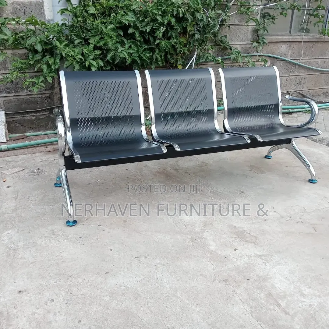3-Link Metallic Office Waiting Bench - Modern Reception Seating