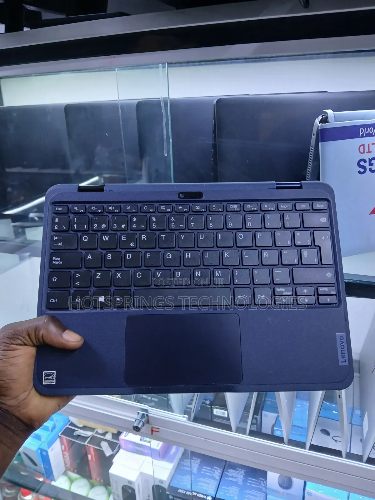 Laptop Lenovo 4GB Intel Celeron SSD 128GB