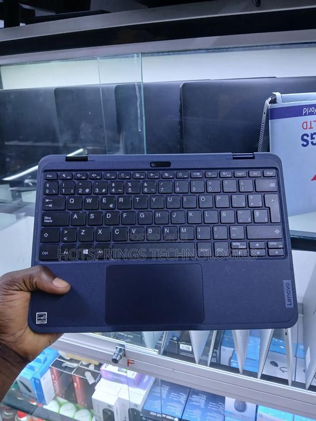 Laptop Lenovo 4GB Intel Celeron SSD 128GB - thumbnail 4