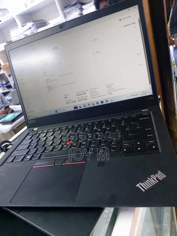 Laptop Lenovo ThinkPad P14s 16GB Intel Core i7 SSD 512GB