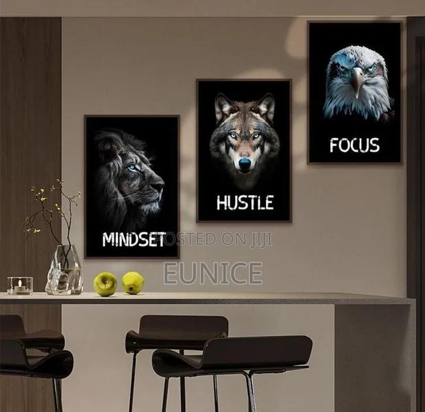 Modern Art Decor - thumbnail 2