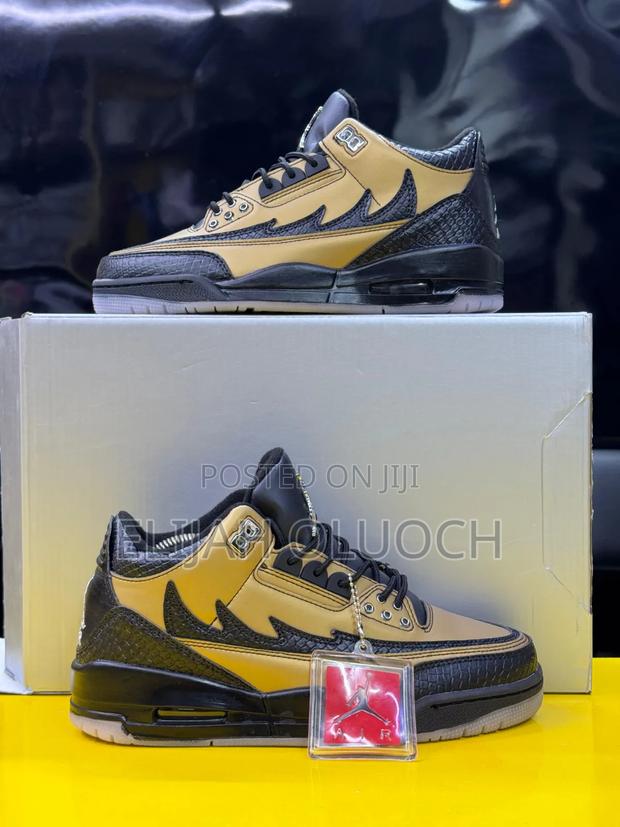 El Vuelo Jordan 3 Retro
“ Black Tan Flame ”
Sizes: 40-45
