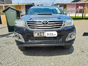 Toyota Hilux 2011 Black