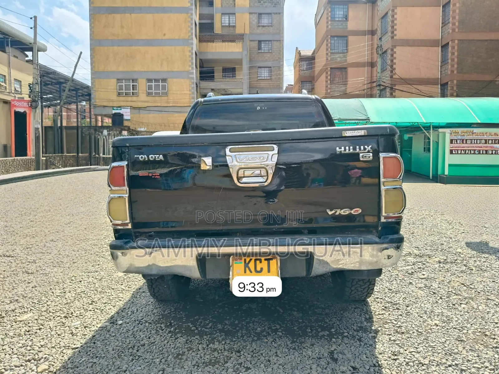 Toyota Hilux 2011 Black