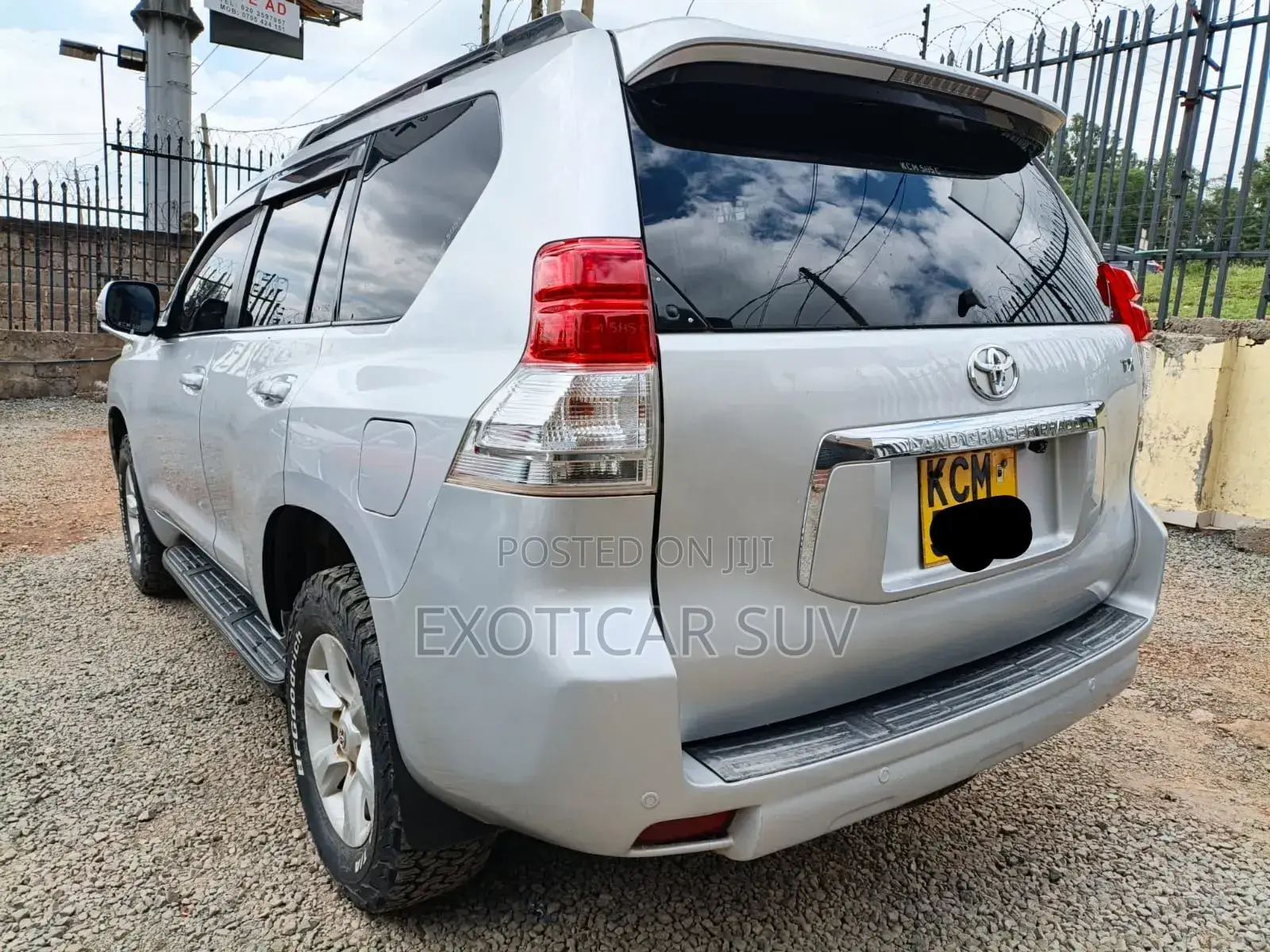 Toyota Land Cruiser Prado 2.7 i 2011 Silver