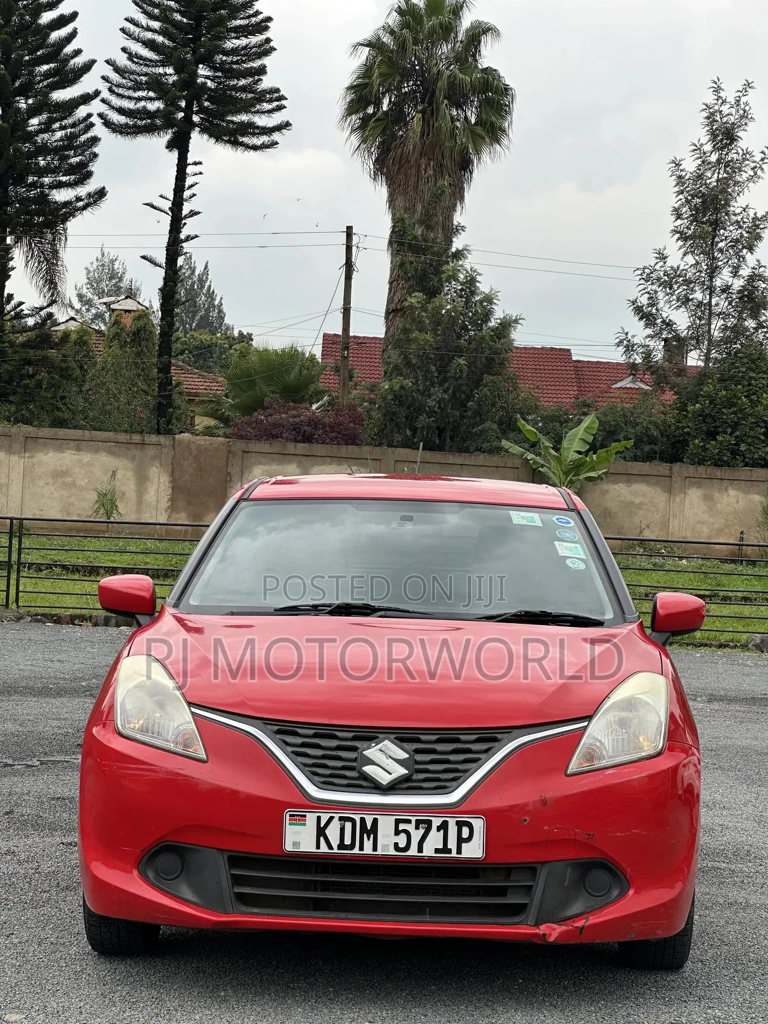 Suzuki Baleno 2016 Red