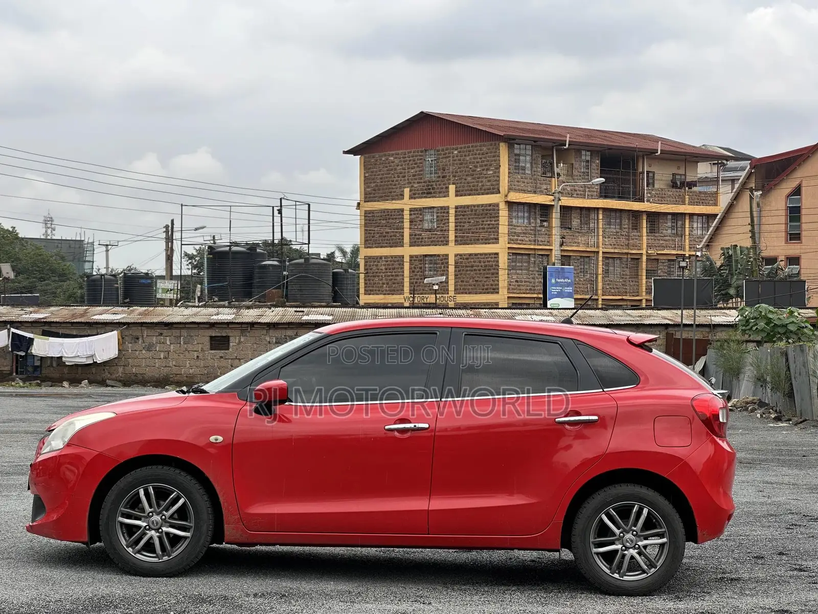 Suzuki Baleno 2016 Red