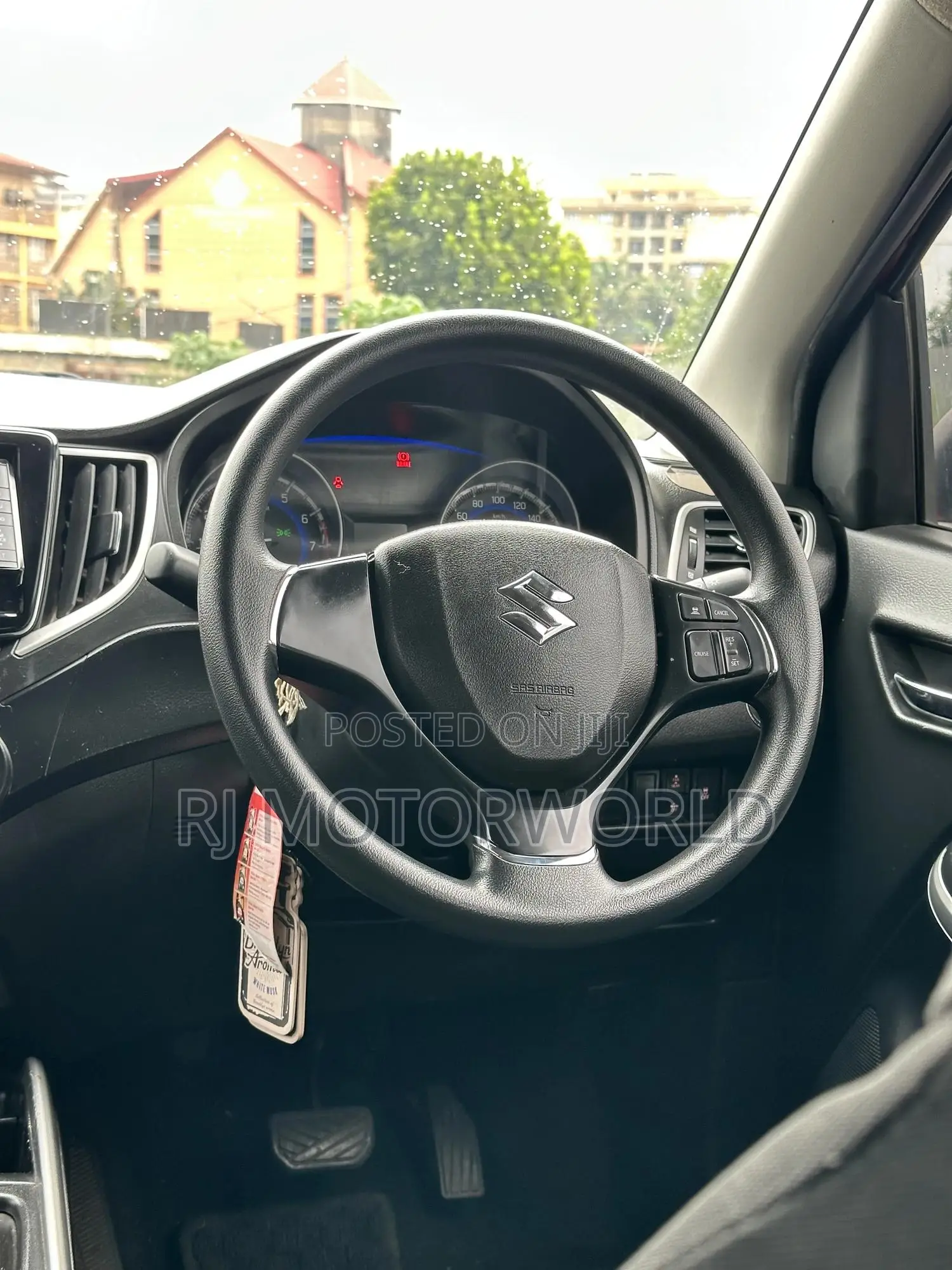 Suzuki Baleno 2016 Red