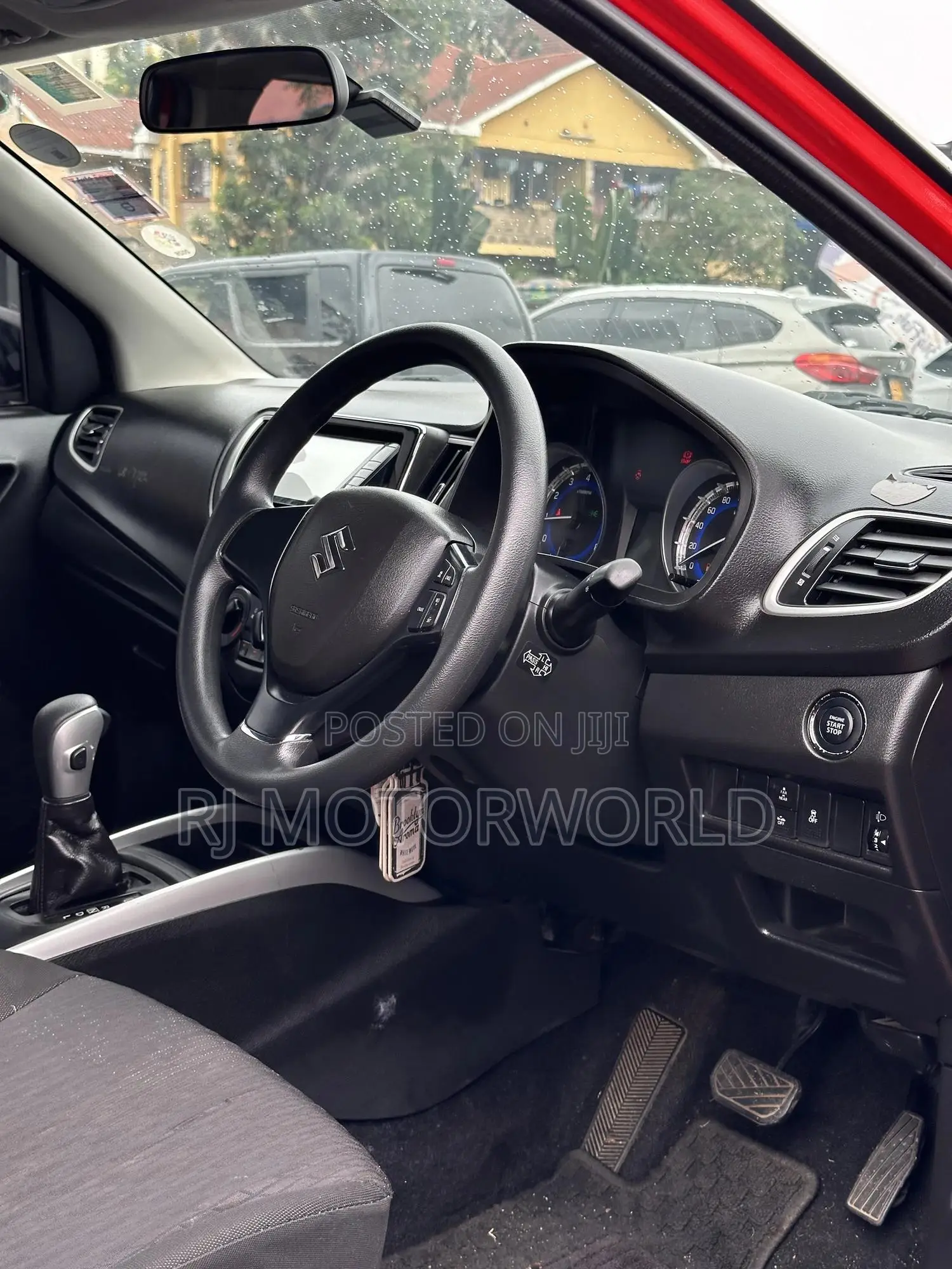 Suzuki Baleno 2016 Red