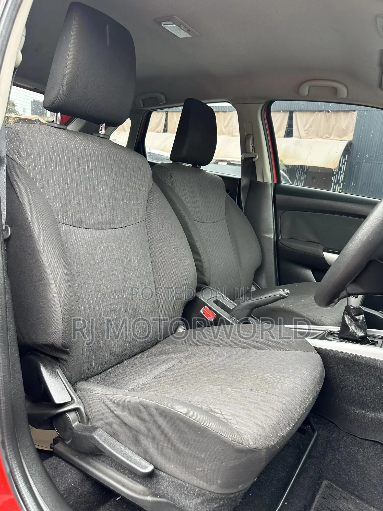 Suzuki Baleno 2016 Red
