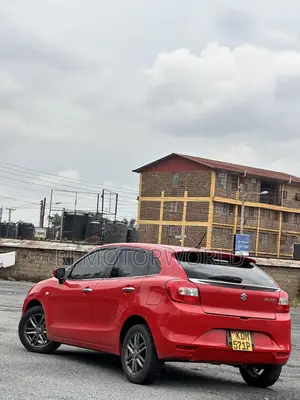 Suzuki Baleno 2016 Red
