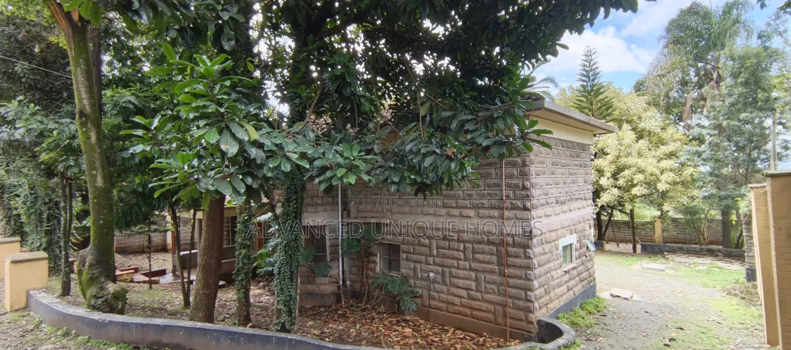5bdrm Maisonette in Milimani Nakuru for sale