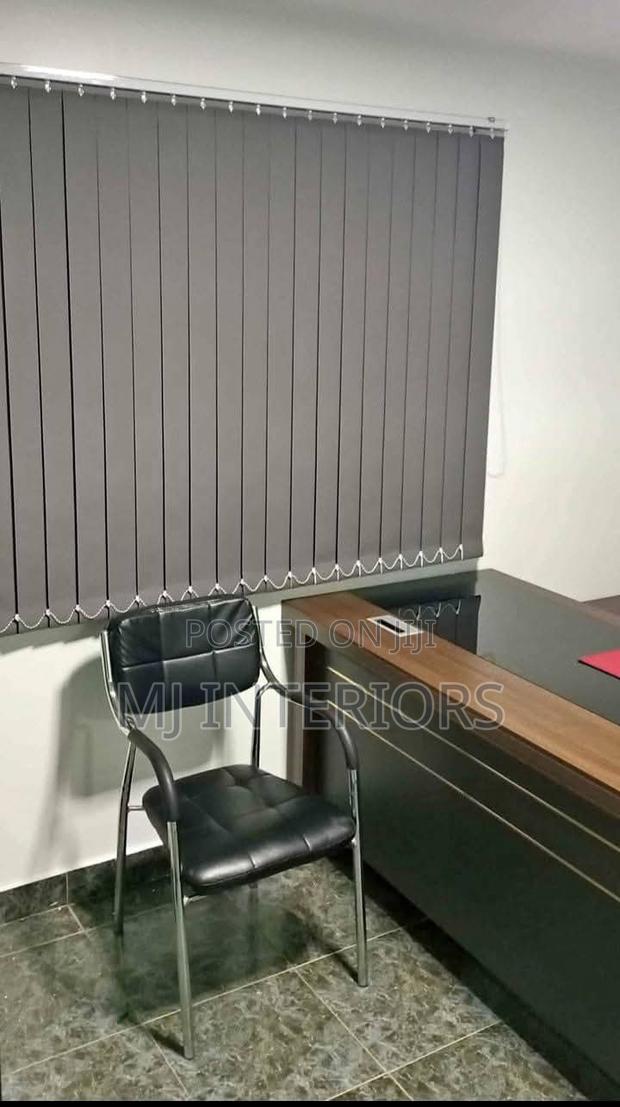Smart Office Blinds – Privacy Light Control
