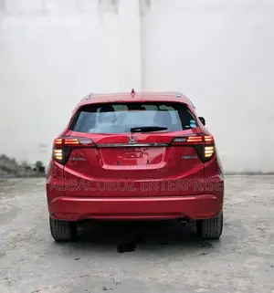 Honda Vezel 1.5 Hybrid 4WD 2019 Burgundy