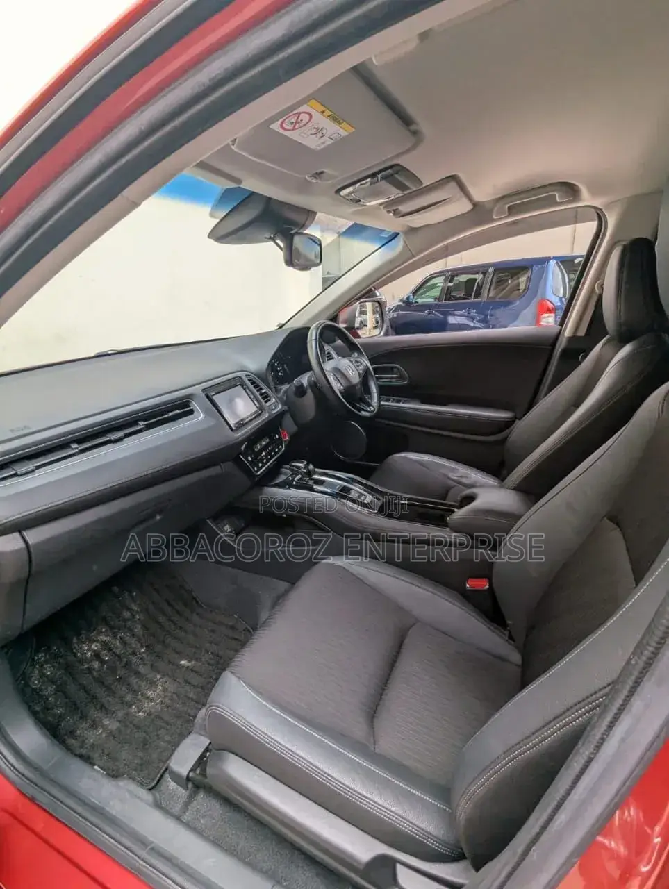 Honda Vezel 1.5 Hybrid 4WD 2019 Burgundy