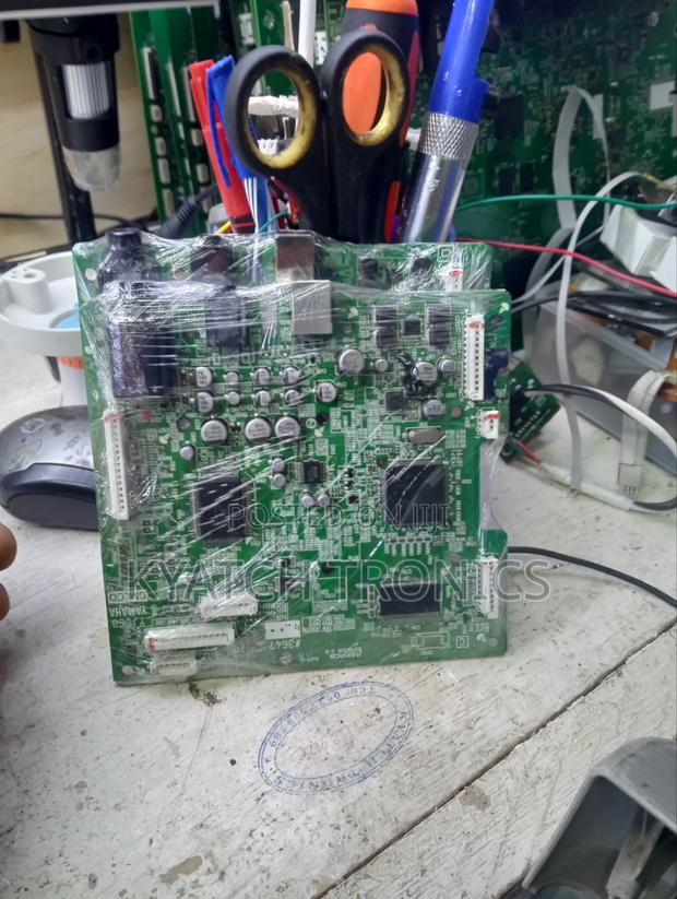 Yamaha PSR E363/373 Motherboard - thumbnail 2