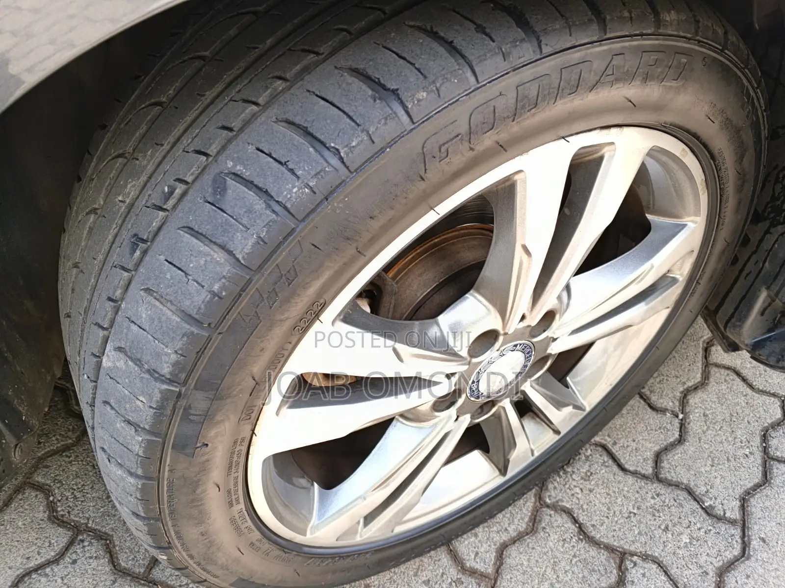 Mercedes-Benz E220 2015 Gray